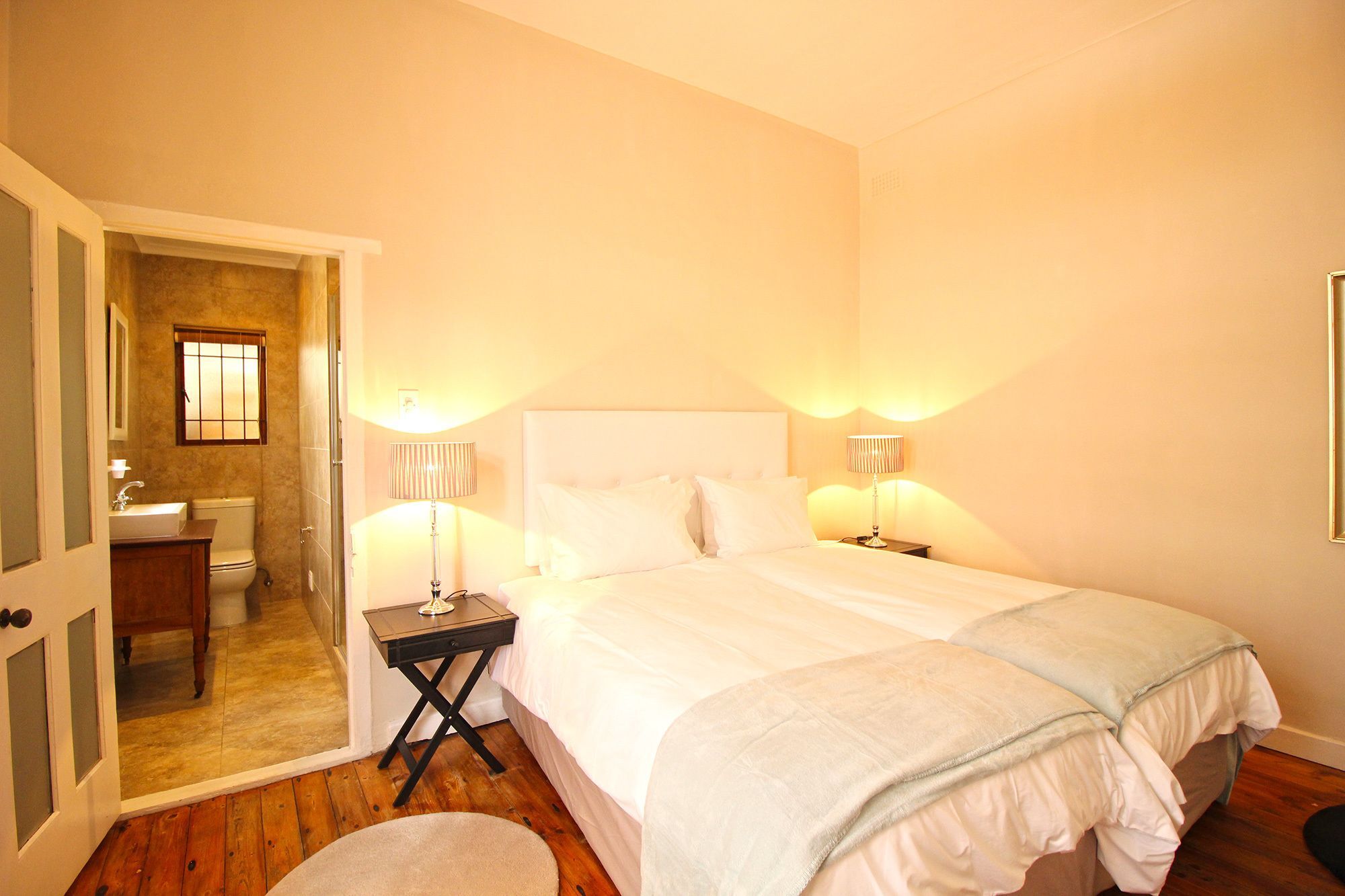 Idalia Apartment